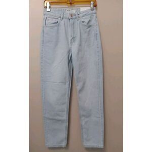 Bershka Women Light Wash Mom‎ Fit Denim Jeans Size 4